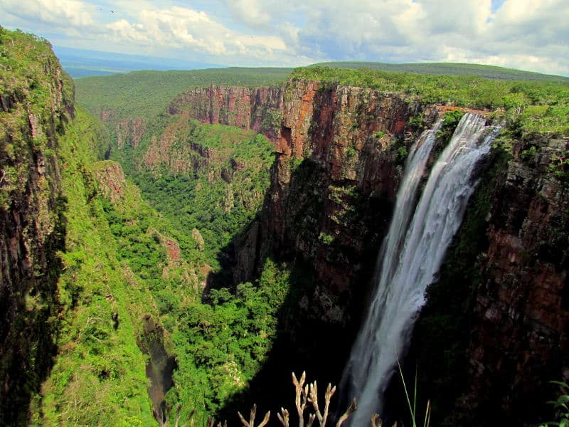 Wasserfälle-Brasilien-Cachoeira-do-Jatoba